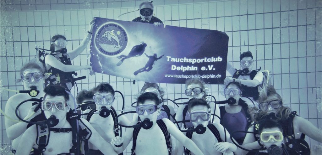 Pressefoto für einen Bericht über den Tauchsportclub in den Medien